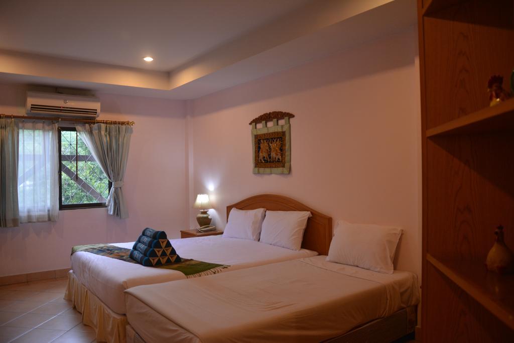 Seven Oaks Inn Jomtien Habitación foto