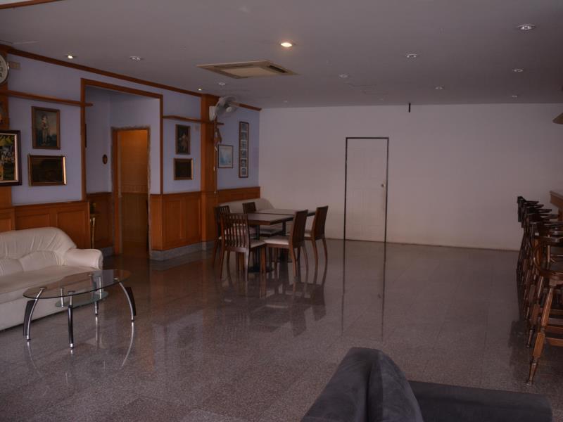 Seven Oaks Inn Jomtien Exterior foto