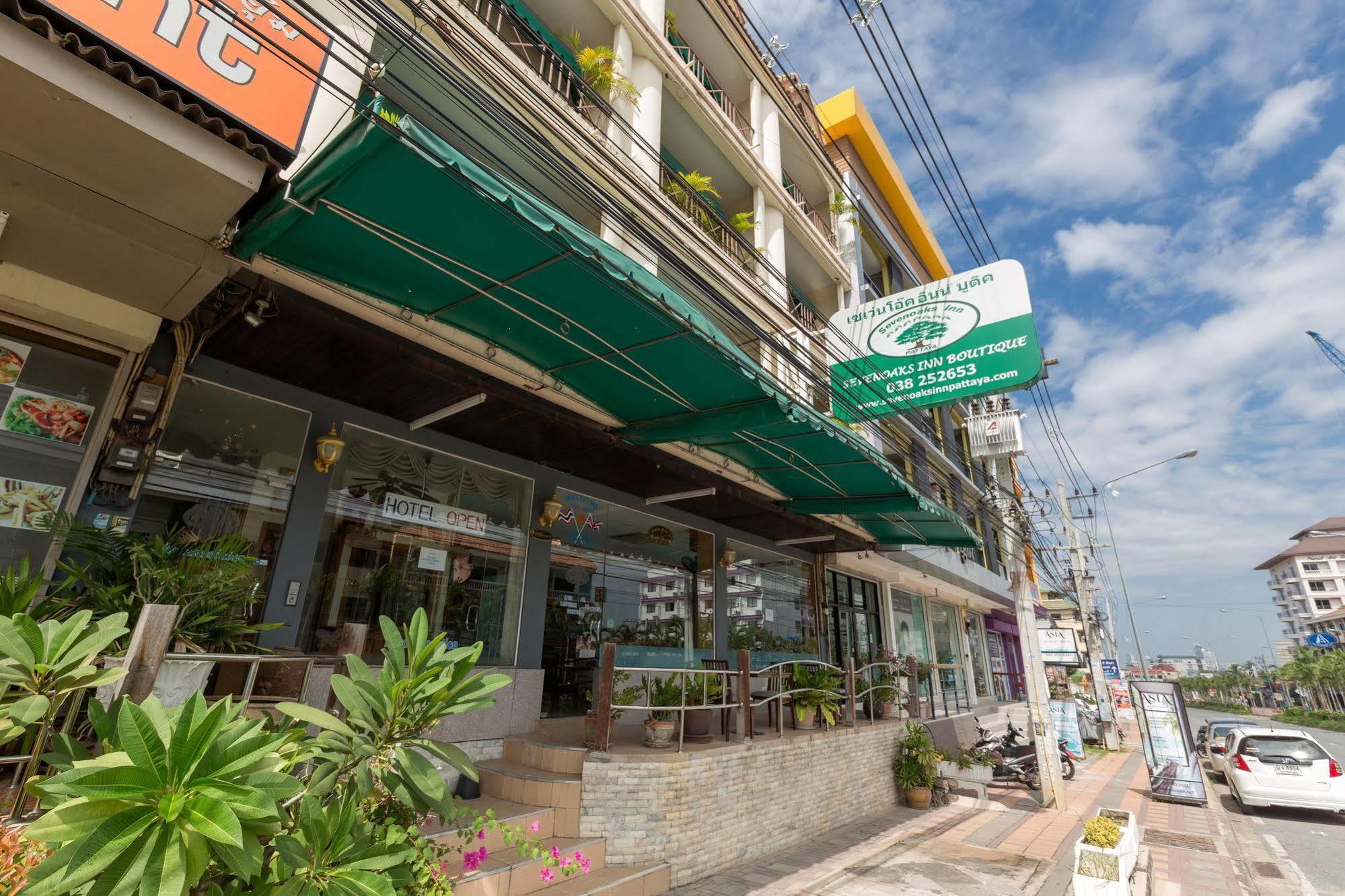 Seven Oaks Inn Jomtien Exterior foto